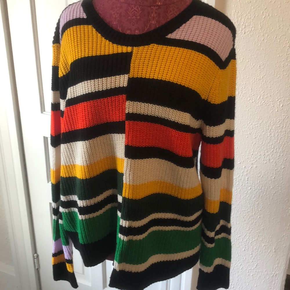 Nine West sweater